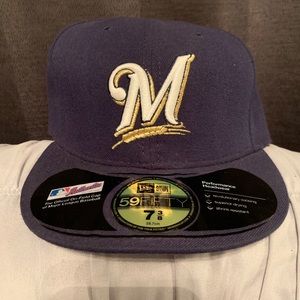 Milwaukee Brewers Fitted Cap size 7 3/8